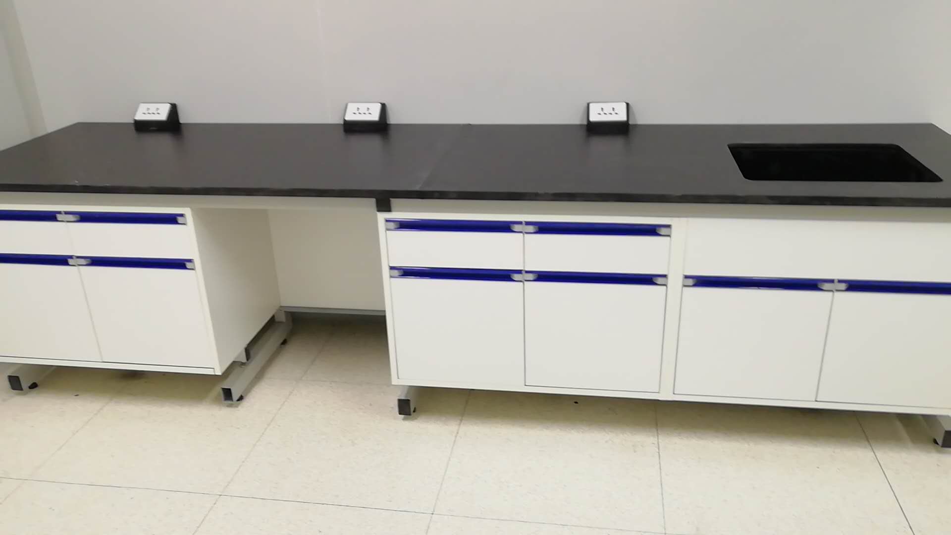 淇縣人民醫(yī)院實(shí)驗(yàn)臺(tái)工程項(xiàng)目安裝