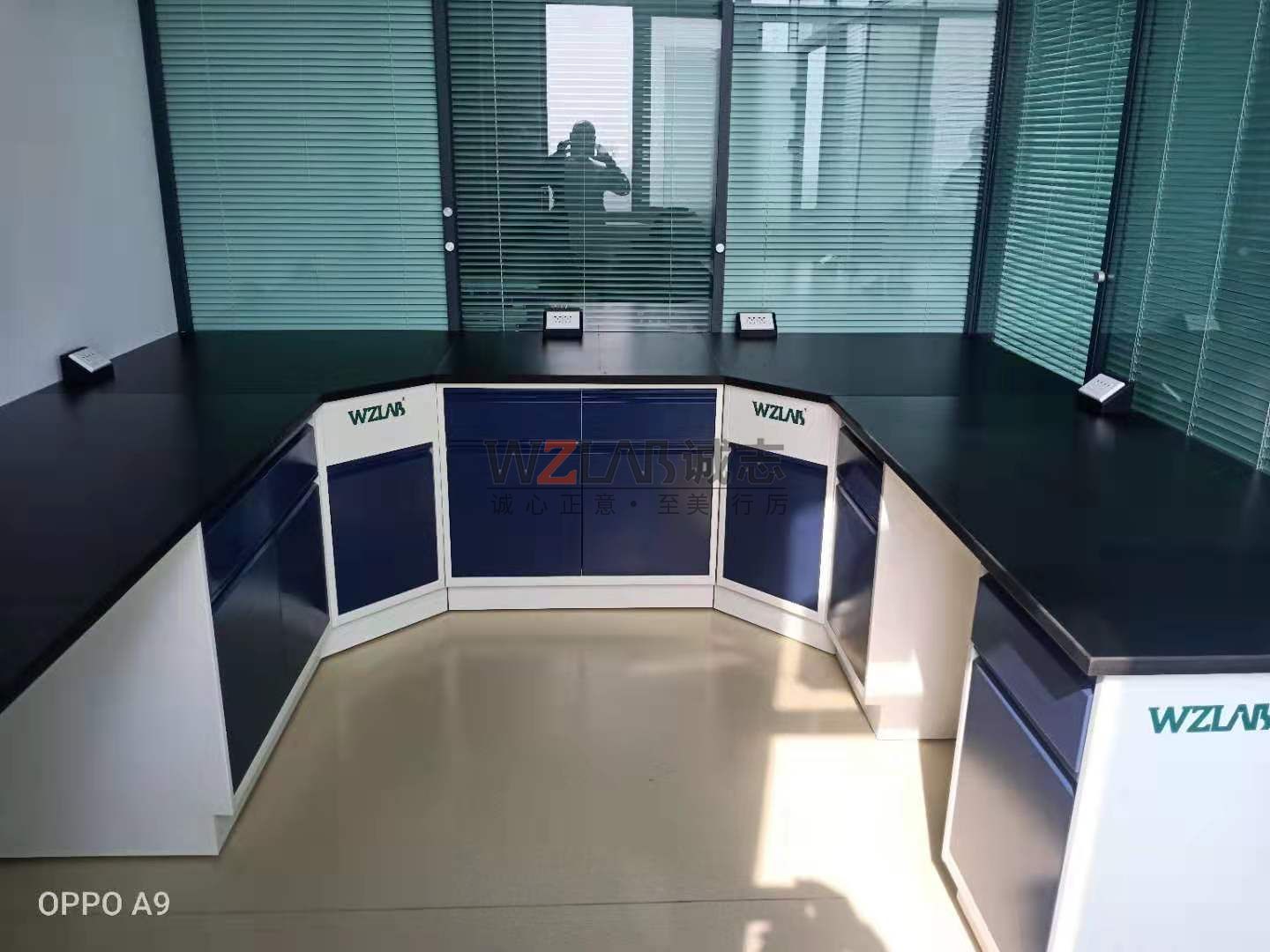 河南理工大學(xué)實驗臺安裝項目