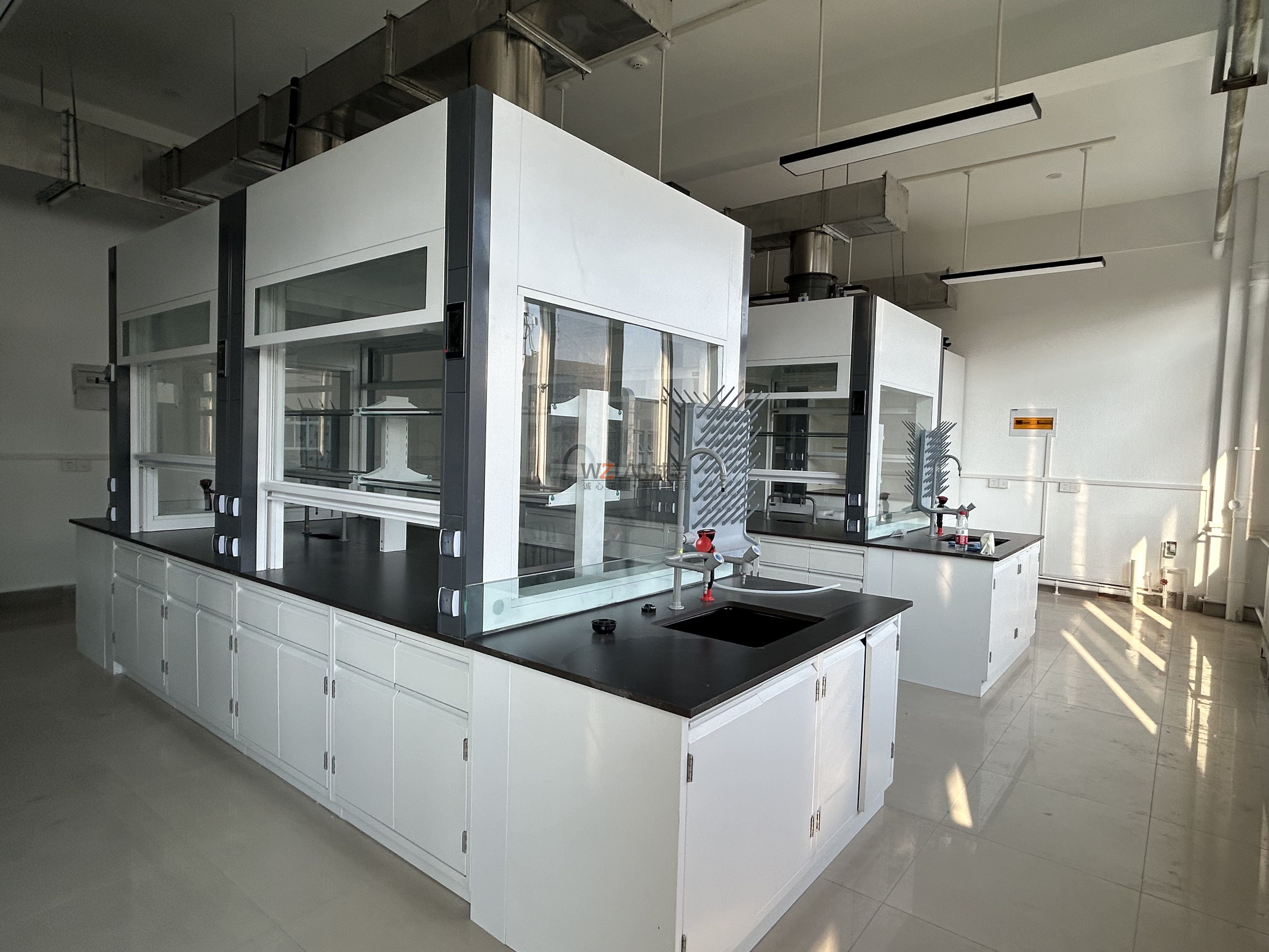 實驗室的規(guī)模和空間怎么設(shè)計