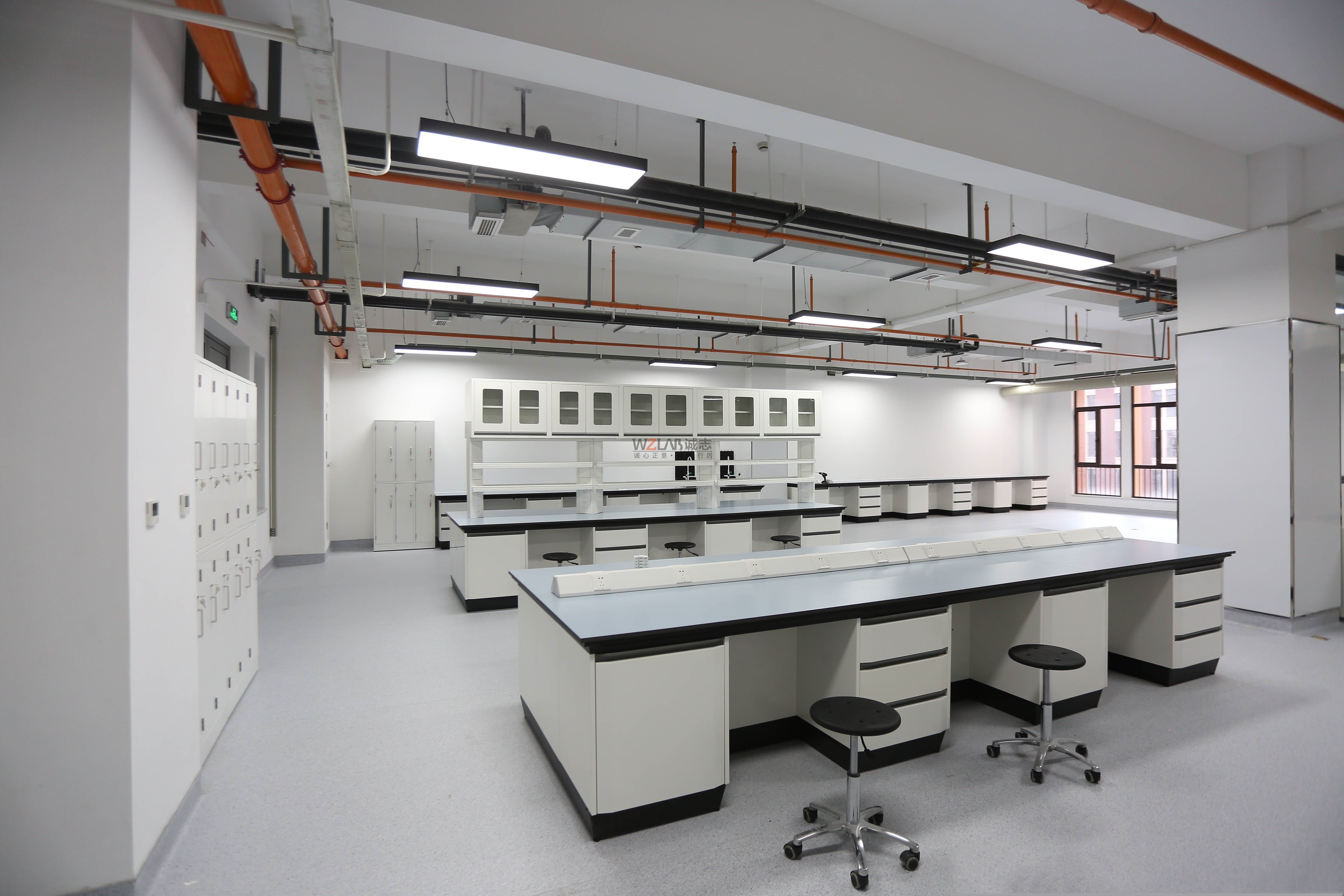 實驗室裝修隔斷怎么選